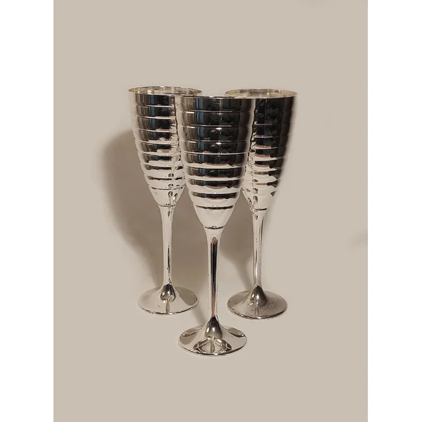 6 Champagne glasses in silver-plated metal