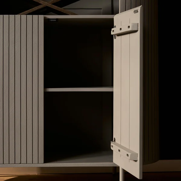 Bibliothèque haute bois gris rainuré avec rangement CALERO