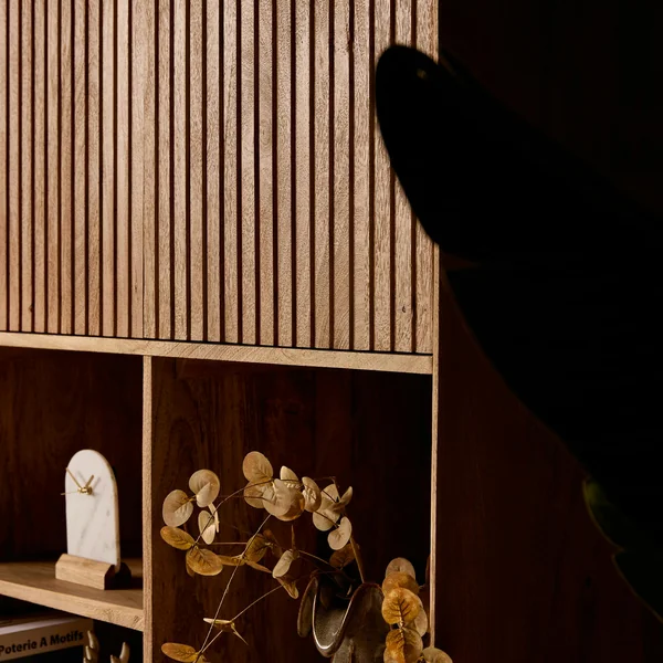 Bibliothèque étagère bois 4 portes rainurées CORTINA