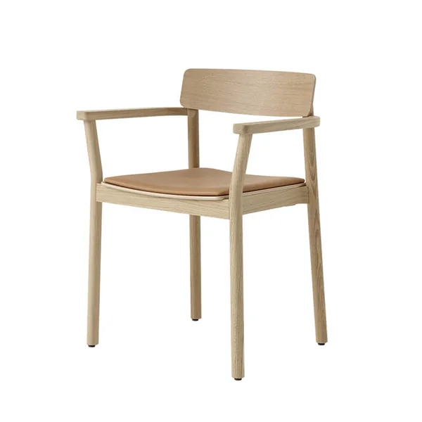 Chaise BETTY TK3 - Thau & Kallio | And Tradition | SILVERA