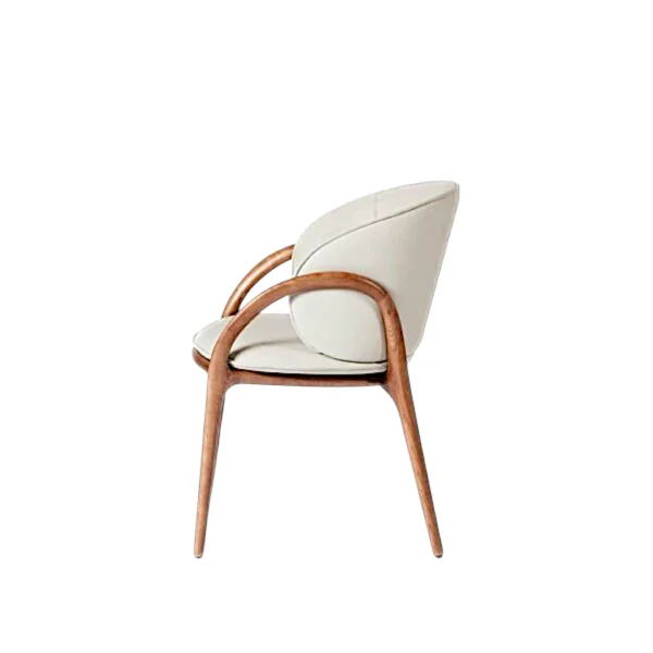 Chaise en cuir gris clair dos rond accoudoirs bois brun ALDER