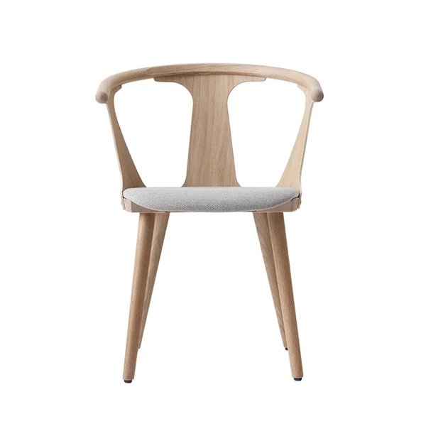 Chaise IN BETWEEN SK2 assise tissu Chêne/ Gris 251 AND TRADITION