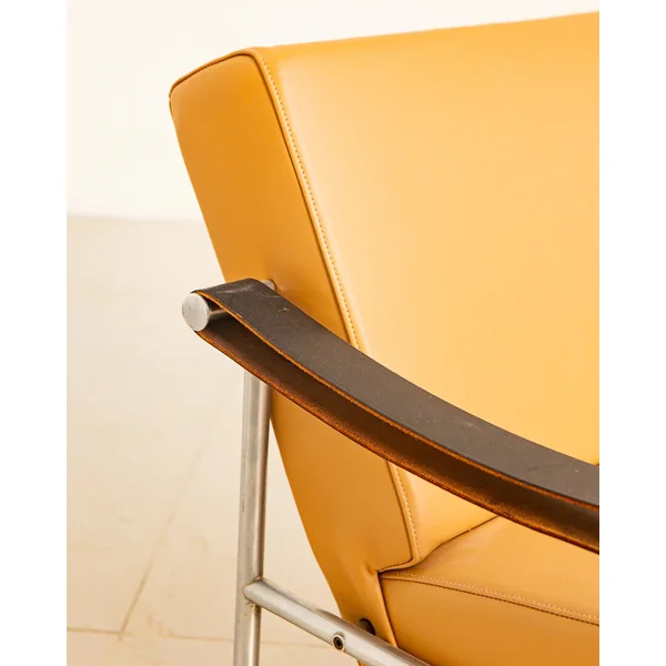 Fauteuil "SZ38" cuir crème par Martin Visser et Dick van der Net pour Spectrum 60's
