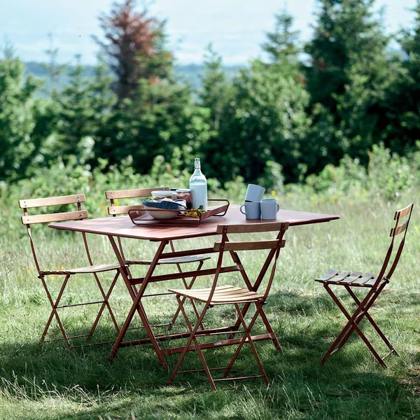 FERMOB Table Carrée Pliante 128 x 128 cm Caractère en Acier - Cerise Noire