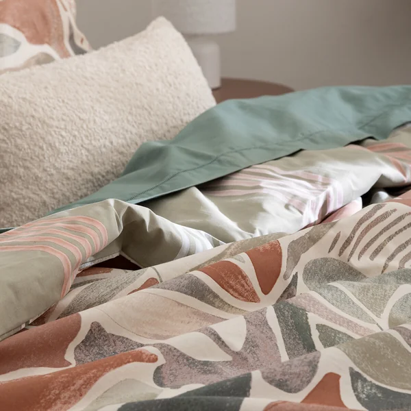 Housse de couette et deux taies coton (240 x 220 cm) Alvaro Multicolore