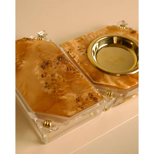 Italian 70s Desk Set for Smokers in Wood, Plexiglass, and Brass