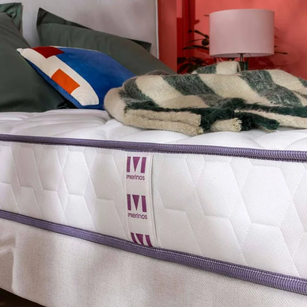 MERINOS Matelas latex 19 cm Happy Lit - 140 x 190 cm