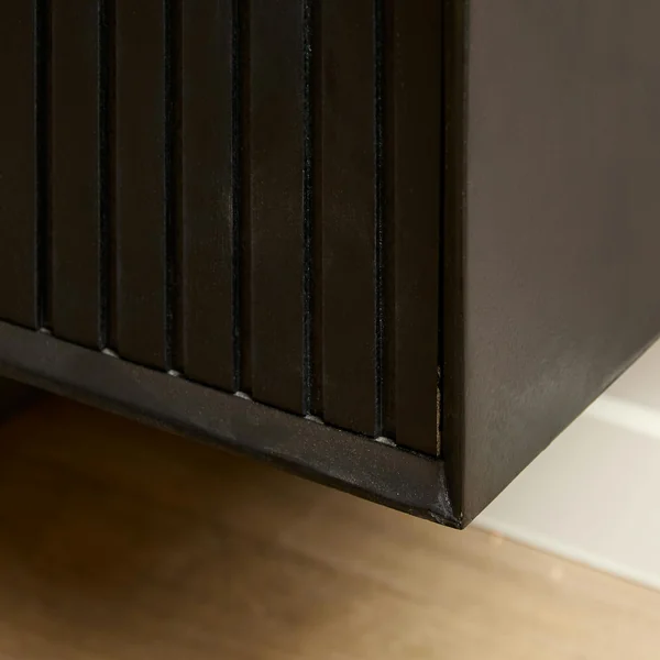 Meuble TV suspendu bois noir 4 portes rainurées CORTINA