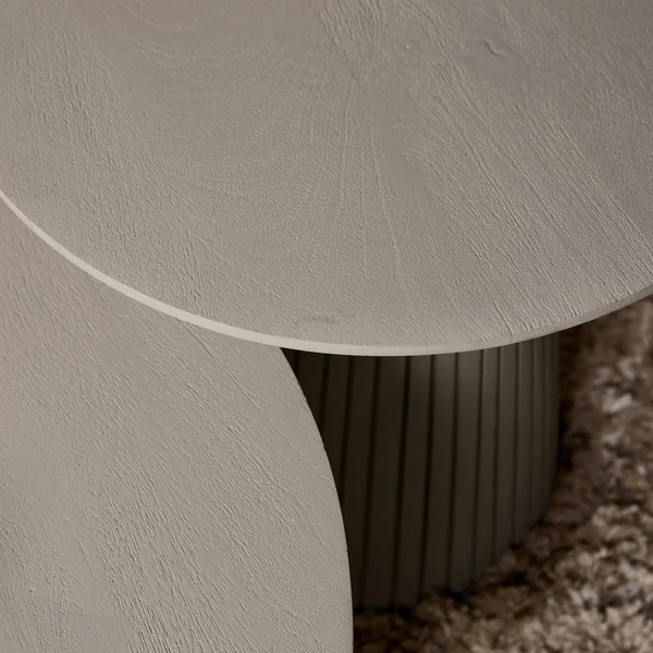 Petite table ronde bois gris à pied rainuré CALERO