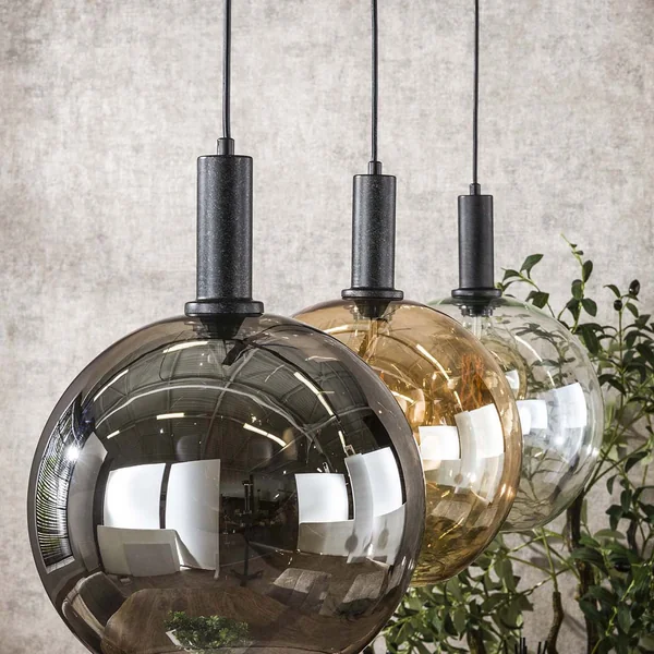 Suspension moderne 3 lampes en verre tricolore Féerie