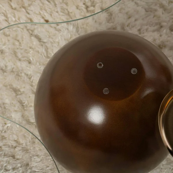 Table basse verre design organique 4 pieds boule KOCHI