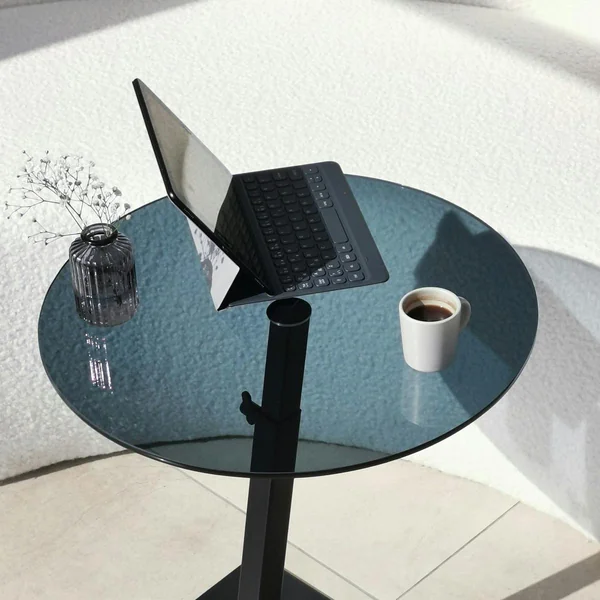 Table d'appoint ordinateur en verre teinté, réglable TULUM