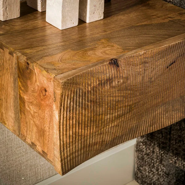 Table de chevet suspendue 1 tiroir bois rainuré 40 cm DELHI