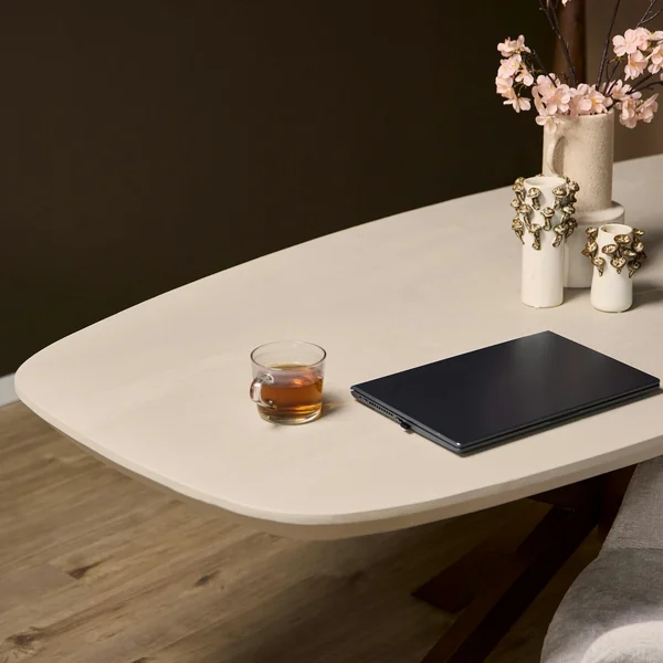 Table à manger bois sable bords arrondis 200 cm CORTINA