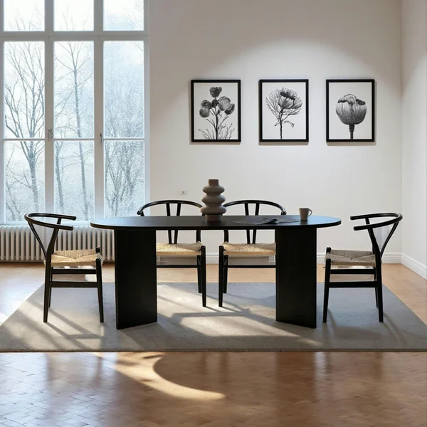 Table à manger ovale effet bois noir pieds en V 200 cm MARFA
